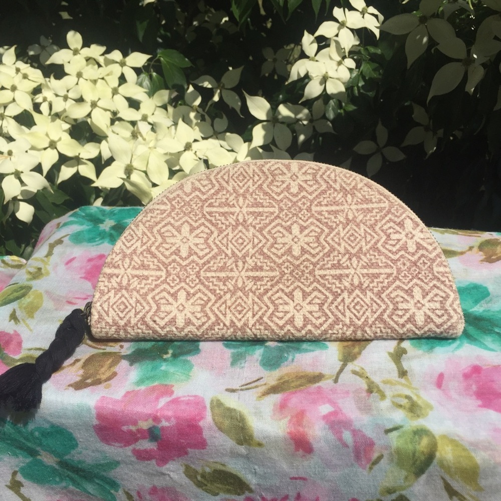 Universal Thread Tan Patterned Clutch - image 1